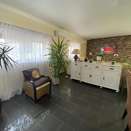 Casa Do Avo Bed & Breakfast Carvide